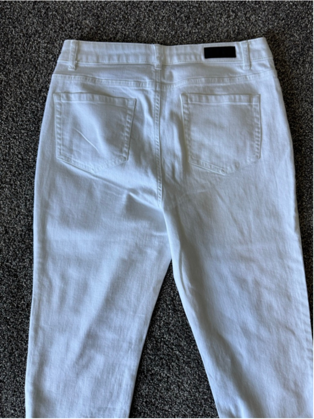 Women's Kenneth Cole Ankle & Cropped Jeans Size 10 White - Picture 11 of 13